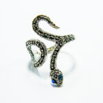 Inel Sarpe din argint cu topaz albastru si marcasite - stil vintage - i190A81G-2 - imagine 2