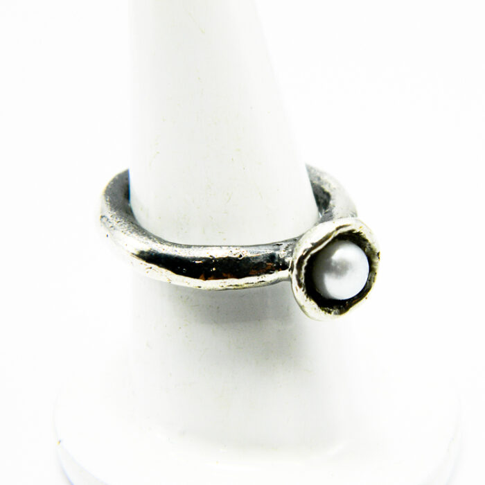 Inel vintage handmade din argint cu perla alba - Unicat - i150F151G - imagine 4