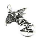 Pandantiv din argint fara pietre - Dragon cu pentagrama - P135A48E