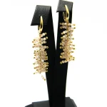 Cercei unicat din argint aurit cu cuart alb