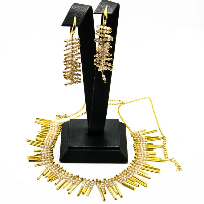 Set deosebit din argint aurit cu cuart alb