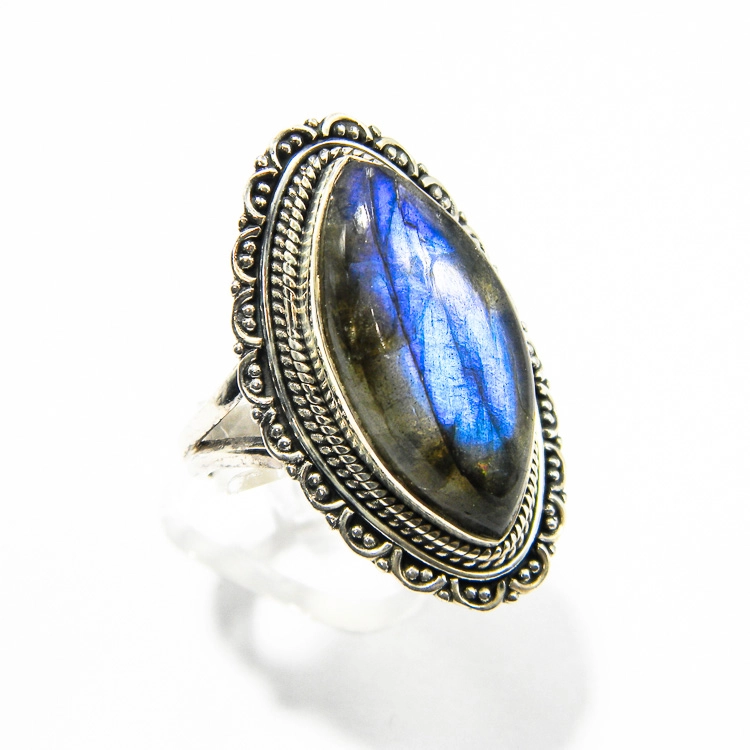 Inel statement din argint cu labradorit natural