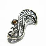 Brosa dein argint in filigran - Veverita