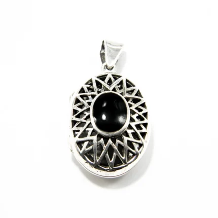 Medalion din argint cu onix negru