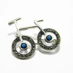 Brosa Bicicleta retro din argint cu marcasite si safir - B248Y6H-3 - imagine 3