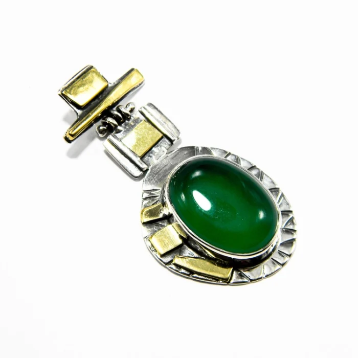 Pandantiv unicat din argint cu jad vere, statement