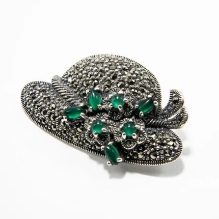Brosa Palagie din argint cu jad verde si marcasite